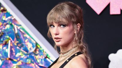 Taylor Swift Gives Us a New Era of Beauty at the VMAs