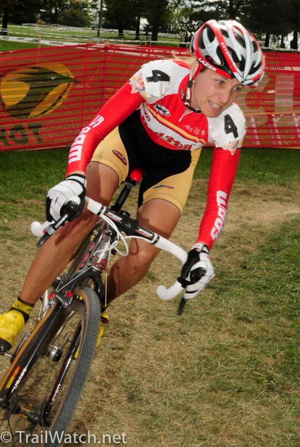 Mo Bruno-Roy (Red Mill-Seven) cornering with one lap to go