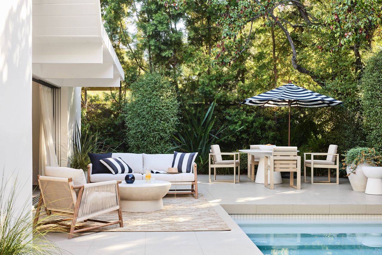 outdoor furniture rules to break; outdoor furniture by Crate &amp; Barrel