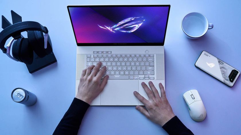 Asus ROG Zephyrus G14 in action