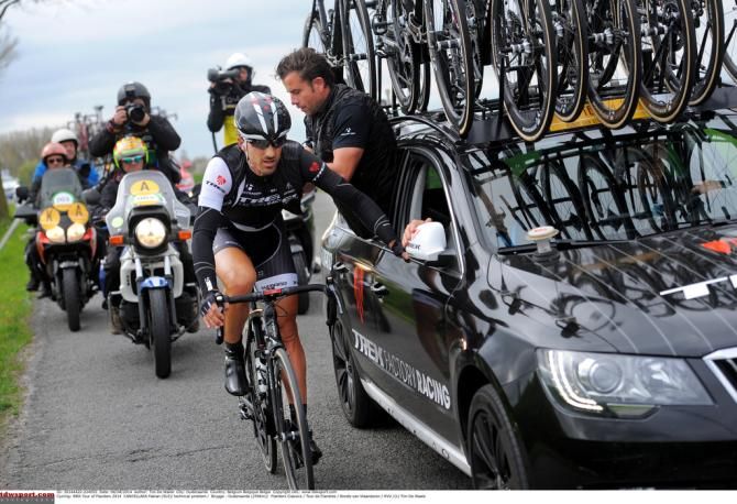 Fabian Cancellara (Trek) found time to drop back to the team car