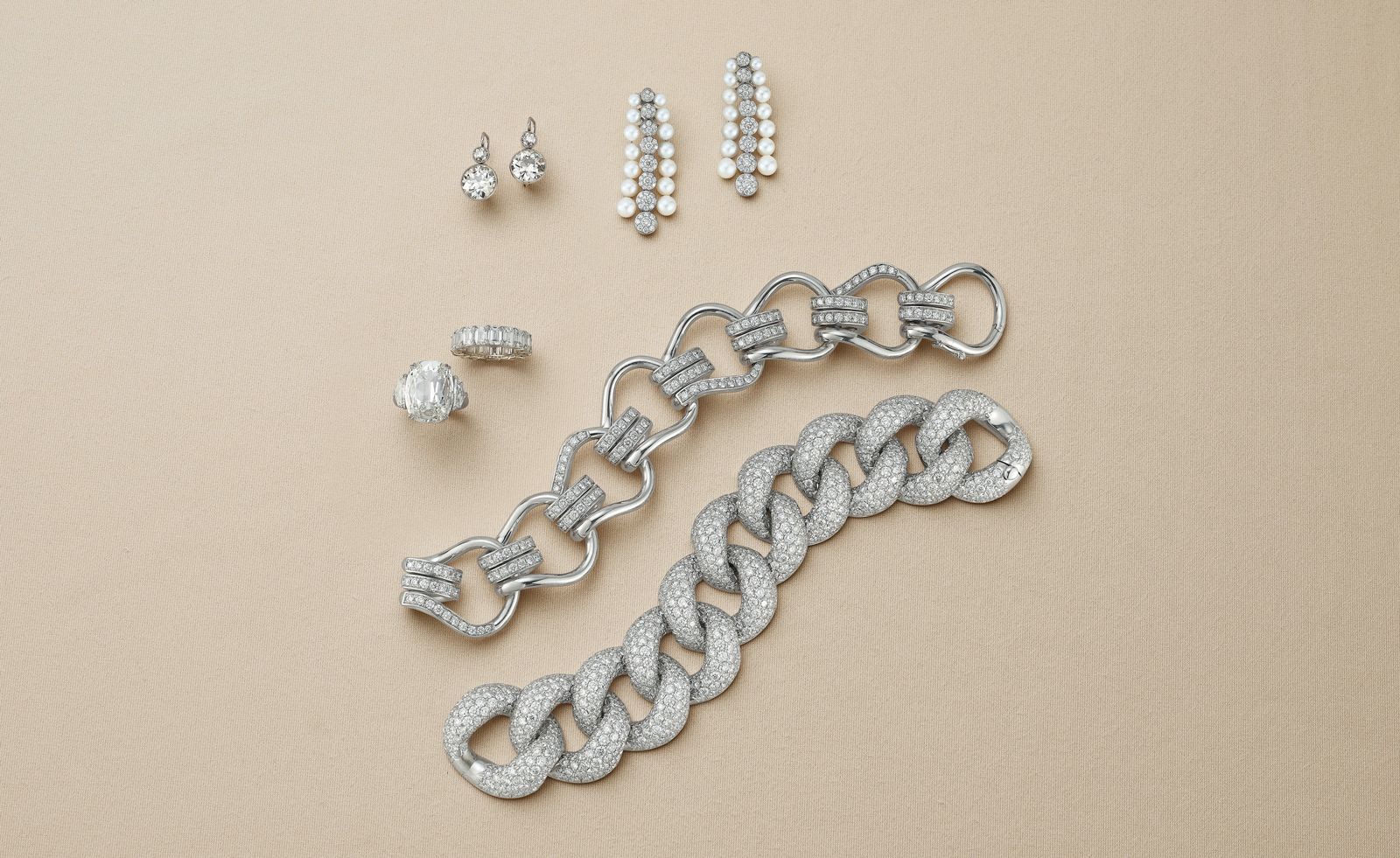 silvery jewellery pieces