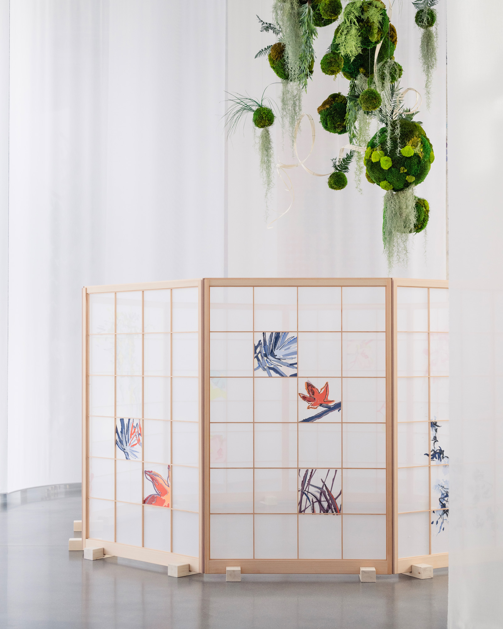 Chanel 19M &lsquo;Beyond our Horizons: from Tokyo to Paris&rsquo; exhibition interiors