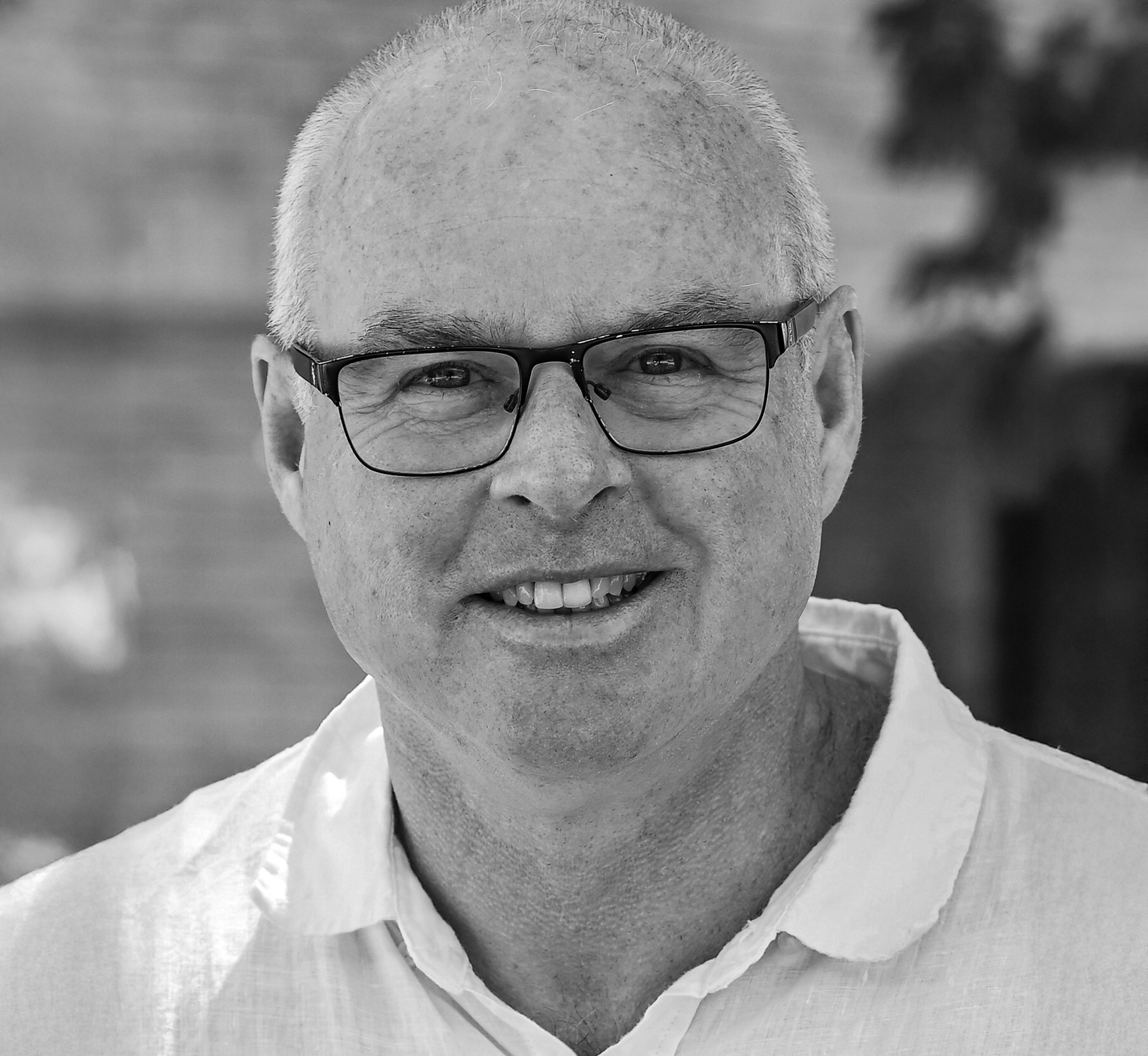 Prof Neil Smart headshot