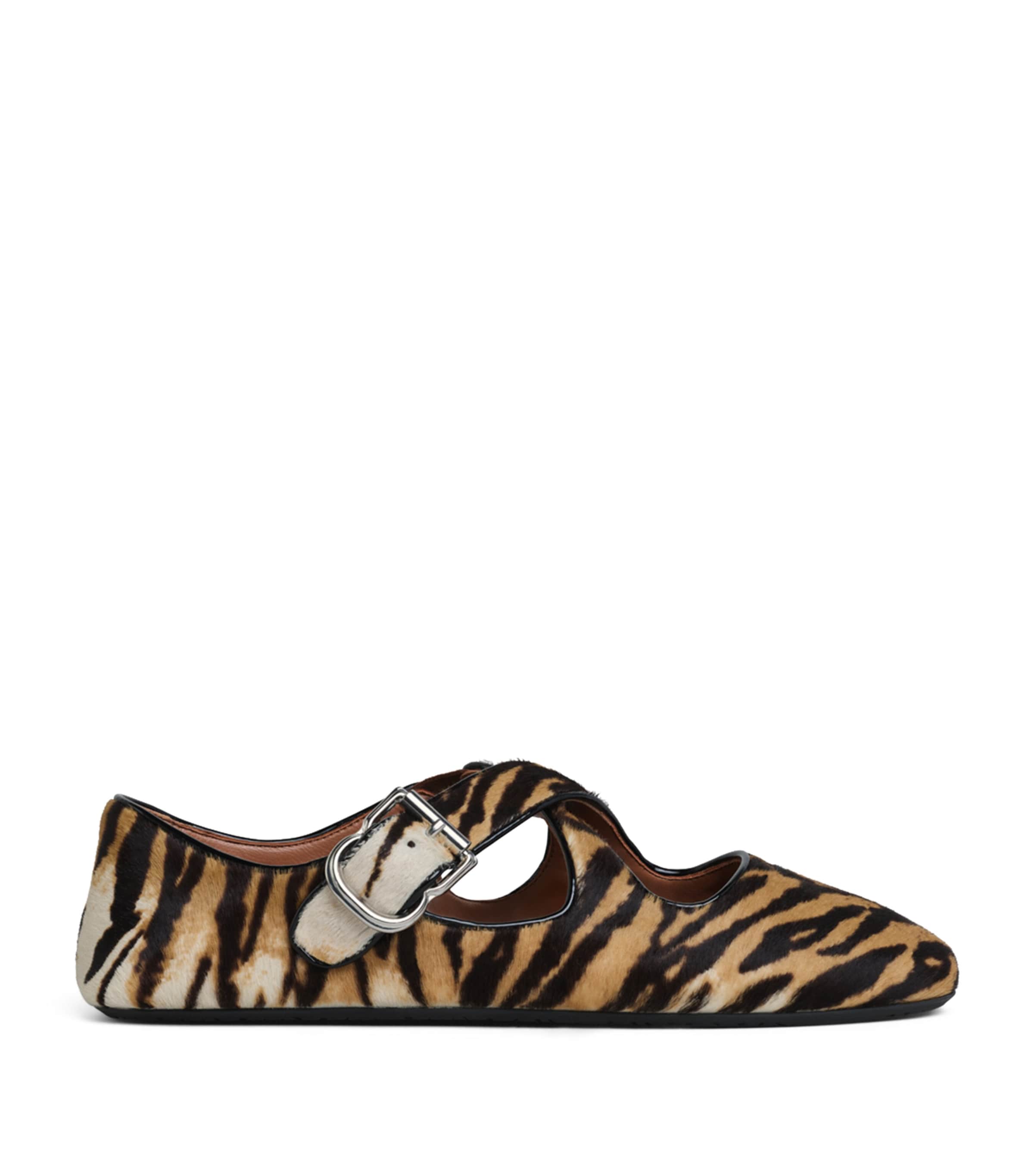 Ala&amp;iuml;a Calf Hair Tiger-Print Criss-Cross Ballet Flats