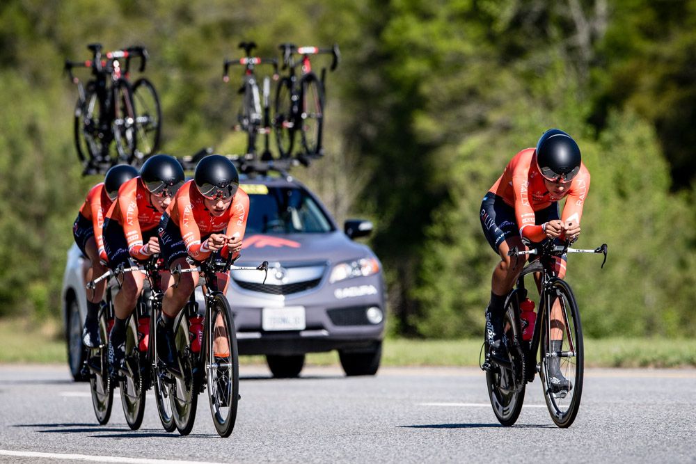 Rally women stay in a tight line one the way to the finish.