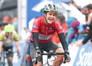 Stage 3 - Thomas wins inaugural Women's Tour of Scotland
