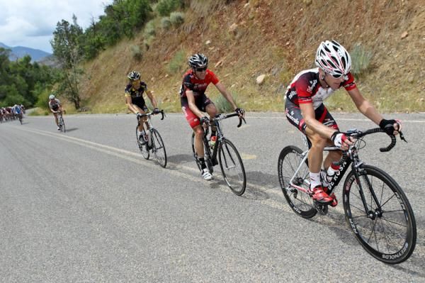 Darren Lill (Fly V Australia) puts the pressure on at the front.