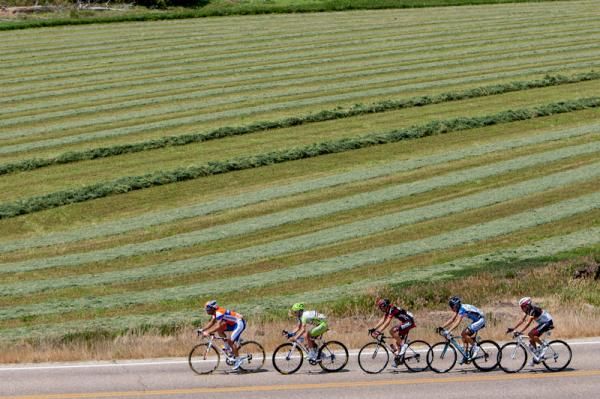 The break heads through the Utah farmlands.