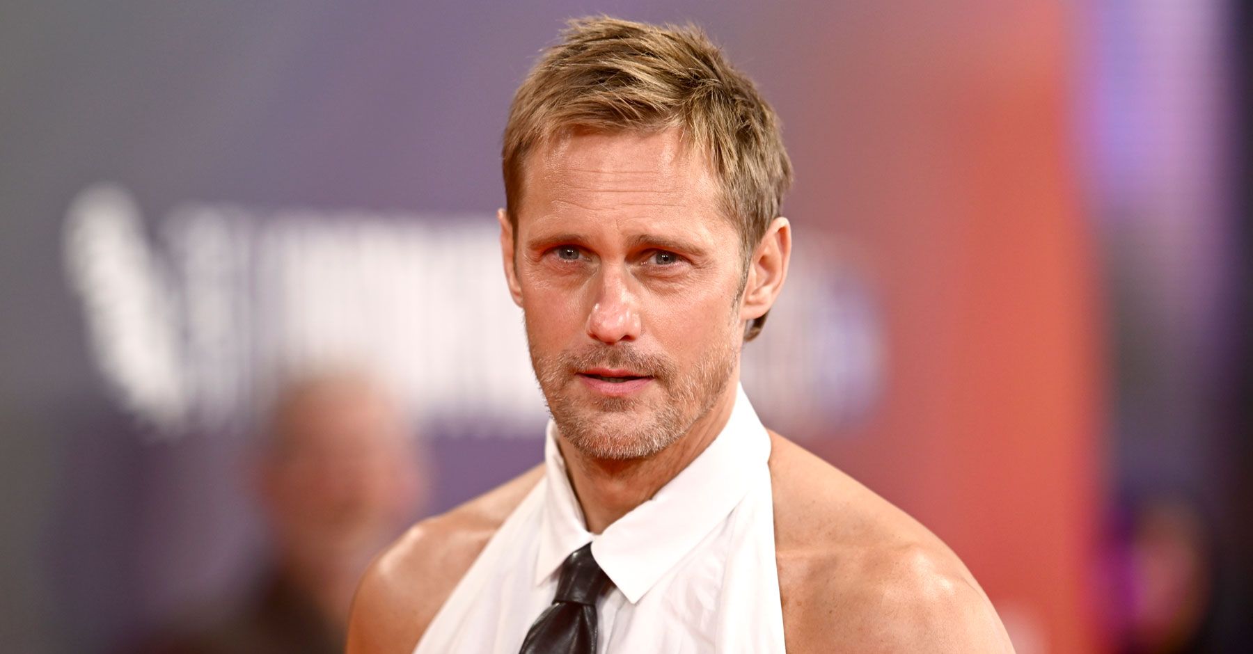 Alexander Skarsgård’s Backless Top Is Giving #SmutTok