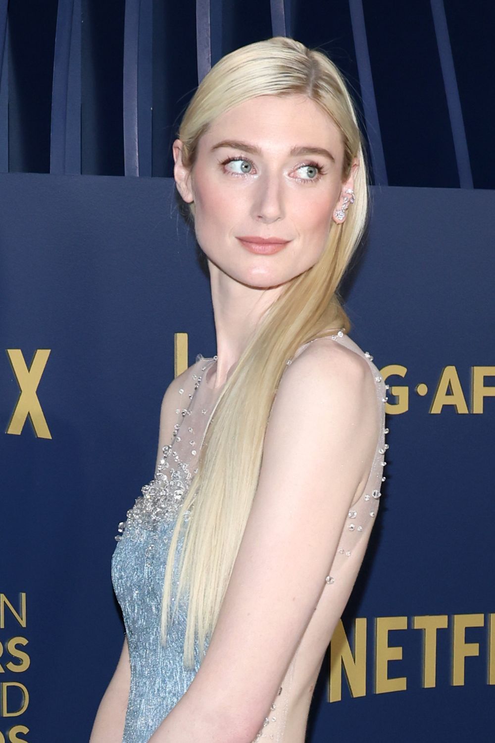 Elizabeth Debicki at SAG Awards 2024 GettyImages-2036369544