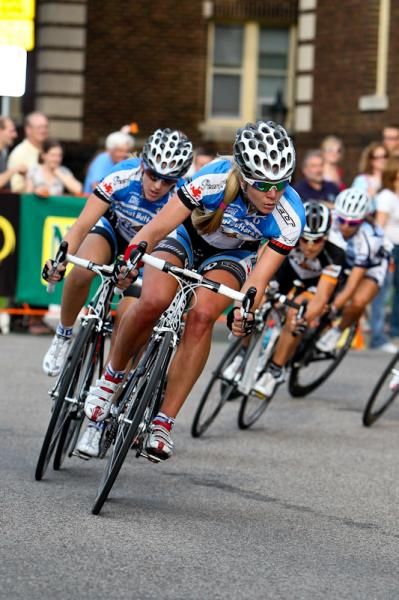 Alison Starnes (Peanut Butter &amp; Co) leading the chase.