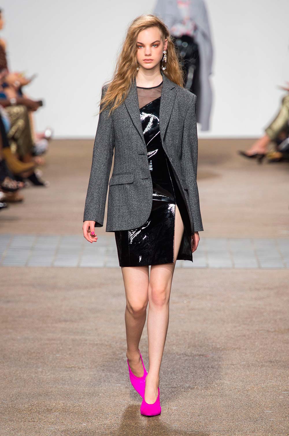 Topshop-Unique-Spring-summer-2017-LFW-16