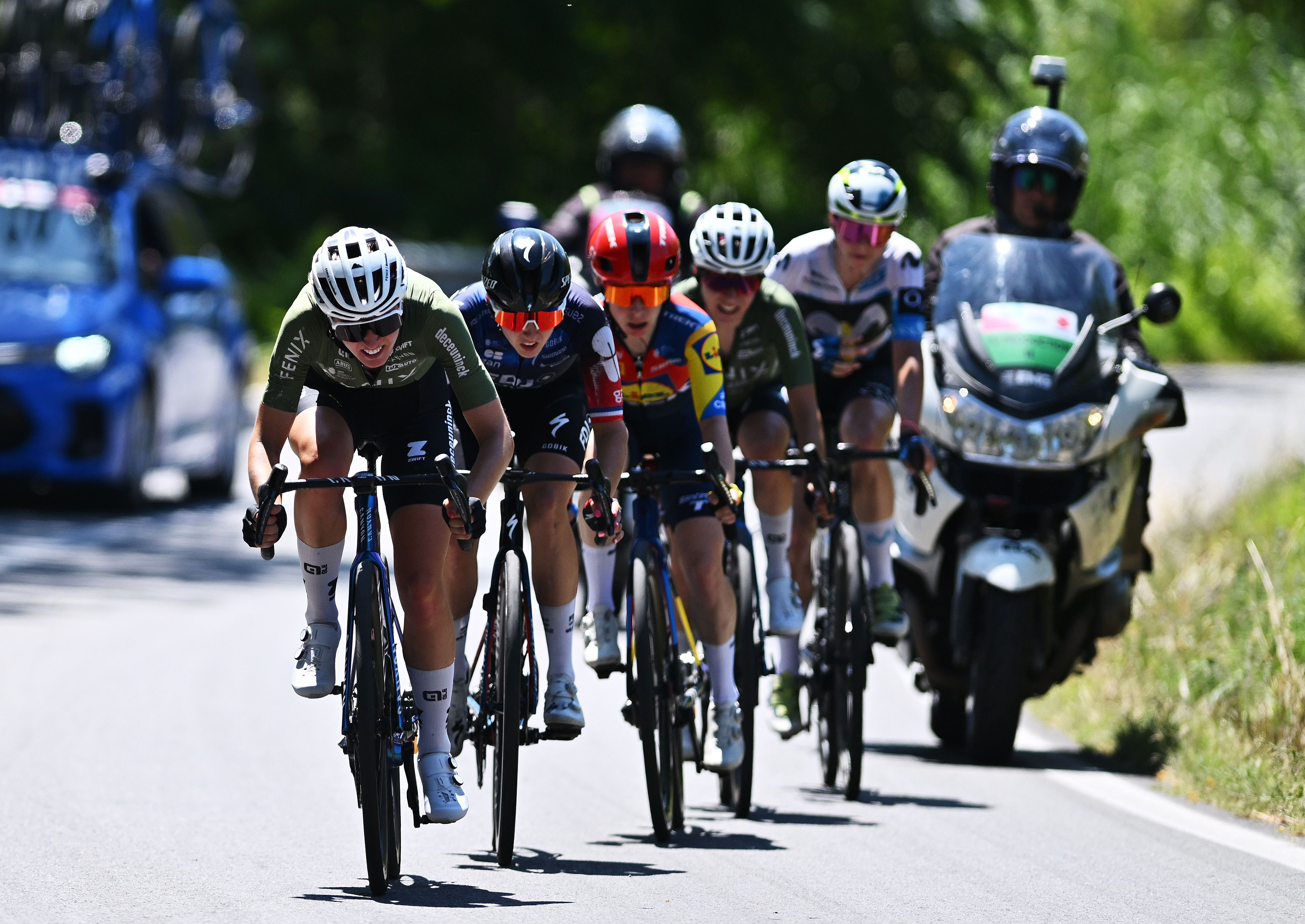 TERRE ROVERESCHE, ITALY - JULY 11: (L-R) Pauliena Rooijakkers of Netherlands and Team Fenix-Deceuninck and Juliette Labous of France and Team FDJ - SUEZ lead the breakaway during the 36th Giro d'Italia Women 2025, Stage 6 a 145km stage from Bellaria-Igea Marina to Terre Roveresche (Orciano di Pesaro) / #UCIWWT / on July 11, 2025 in Terre Roveresche, Italy. (Photo by Luc Claessen/Getty Images)