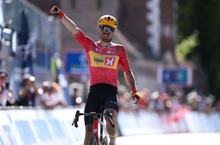 4 Jours de Dunkerque: Aggressive final kilometre nets Rasmus Tiller stage 3 victory and bonus seconds to threaten GC lead of Laurence Pithie