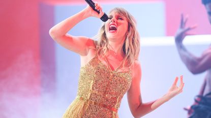 TAYLOR SWIFT 2019 AMERICAN MUSIC AWARDS.® - Hosted by Ciara and broadcasting live from the Microsoft Theater in Los Angeles on Sunday, Nov. 24 at 8:00 p.m. EST, on ABC