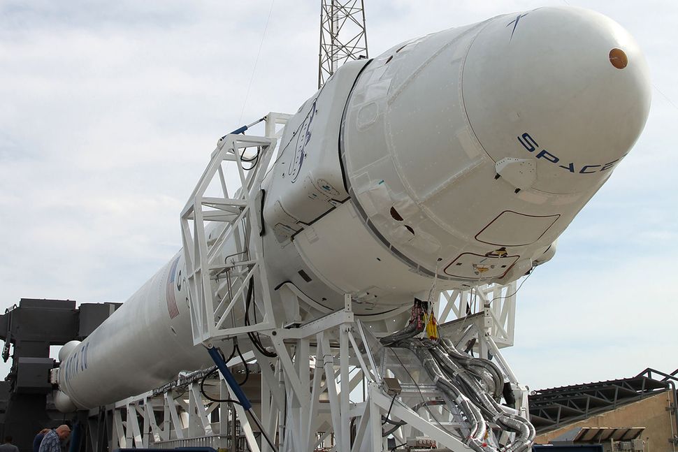 See the evolution of SpaceX rockets in pictures | Space