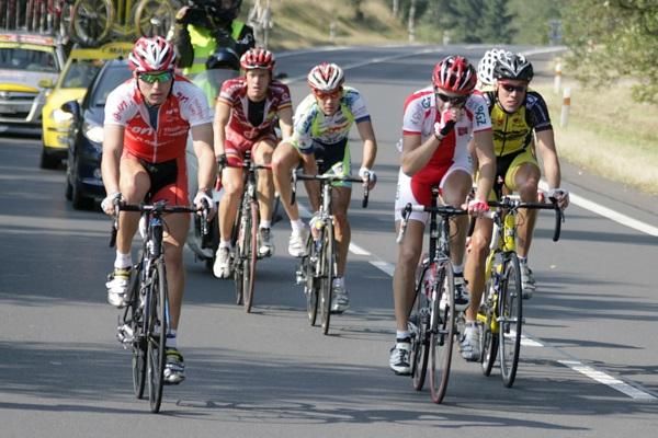 The leading group.
