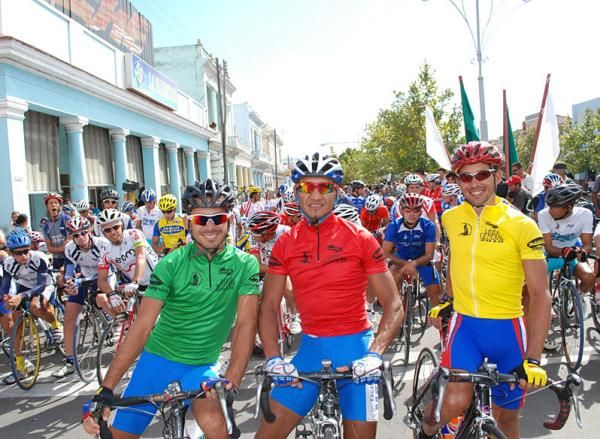 The classification leaders before the stage start.