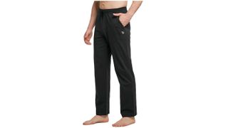 Relaxed men's yoga pants