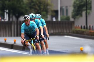 SAITAMA JAPAN NOVEMBER 02 Davide Ballerini of Italy Nicolas Vinokurov of Kazakhstan Mark Cavendish of The United Kingdom and Astana Qazaqstan Team sprint during the 10th Tour de France Saitama Criterium 2024 Time Trial Race a 32km one day race from Saitama to Saitama on November 02 2024 in Saitama Japan Photo by Rhode Van ElsenGetty Images