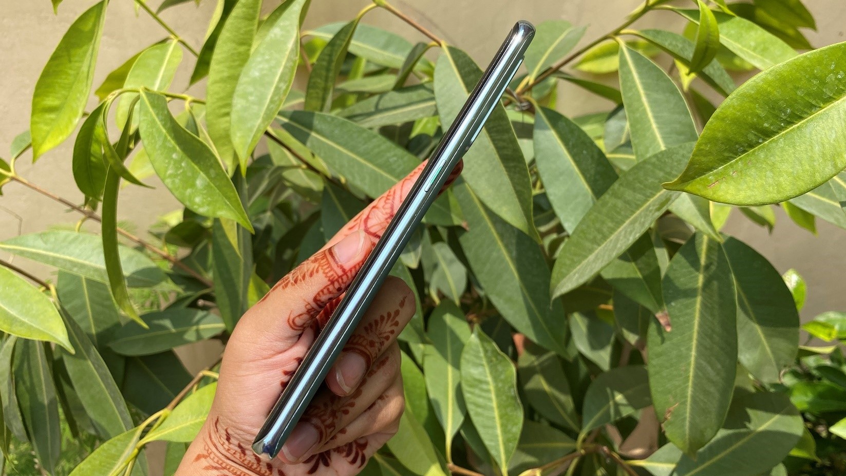 Oppo Reno6 Pro