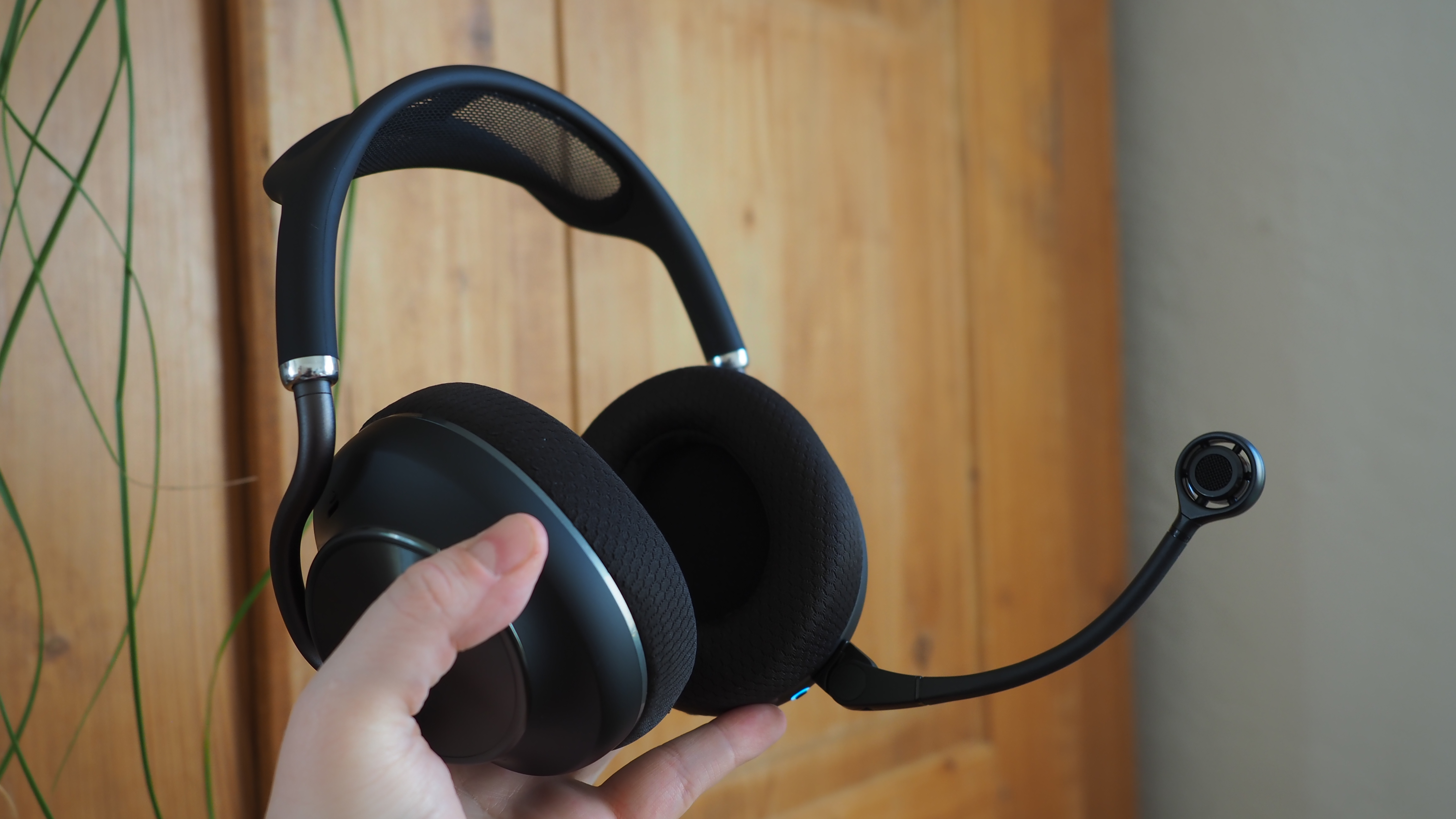 Turtle Beach Stealth Pro II, headset photographs