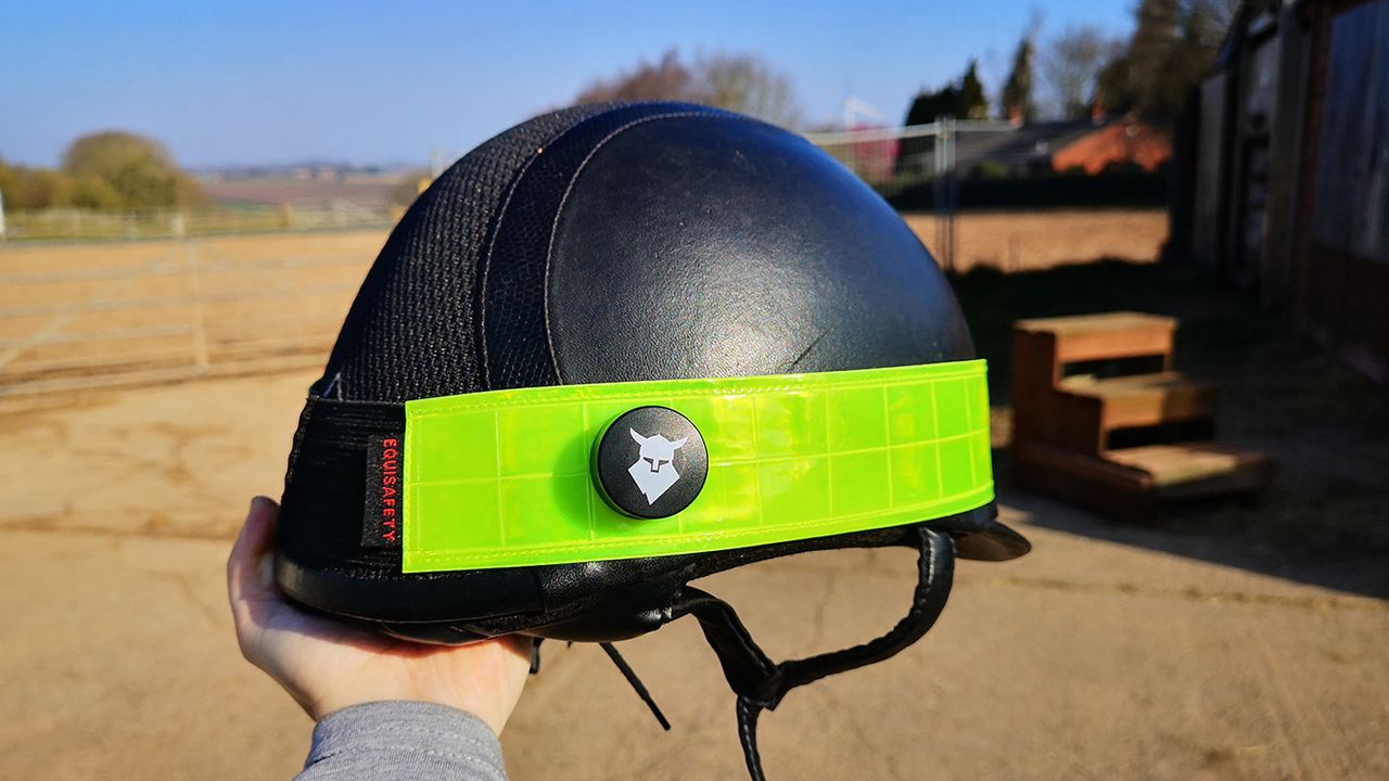 Uvex Tocsen on hat band