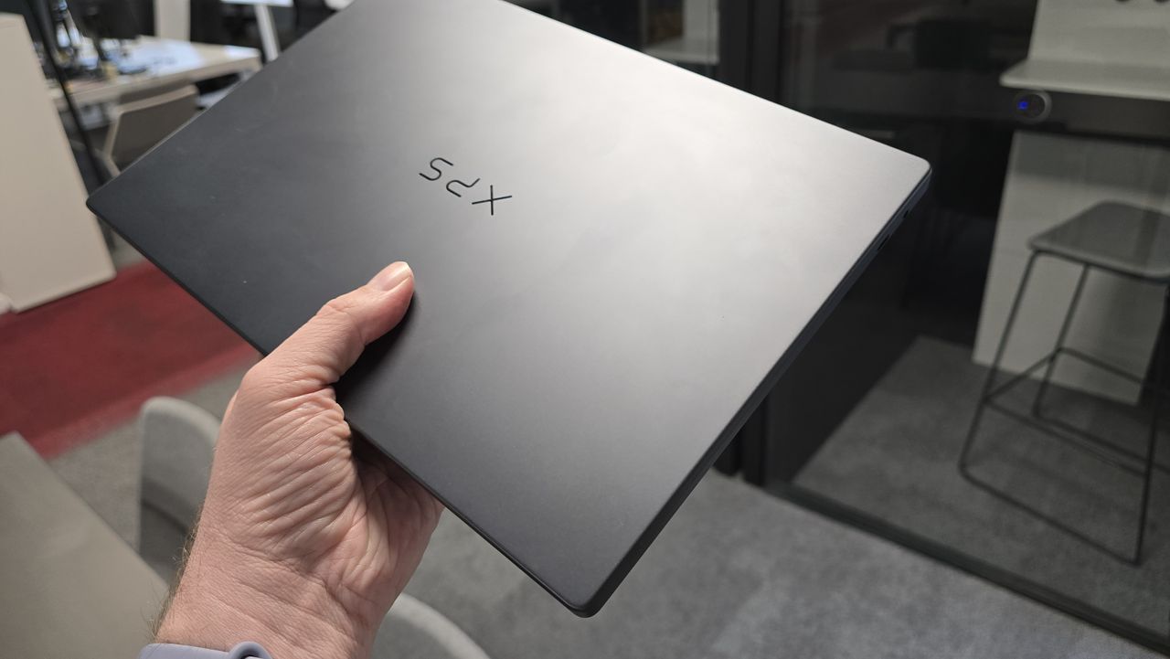 Dell XPS 14 (2026) laptop in an office