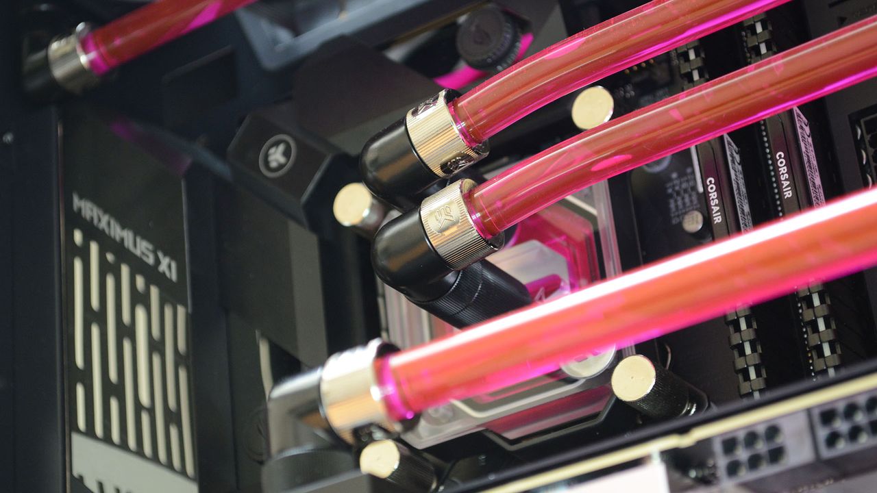 Filling a custom-loop PC with fluid