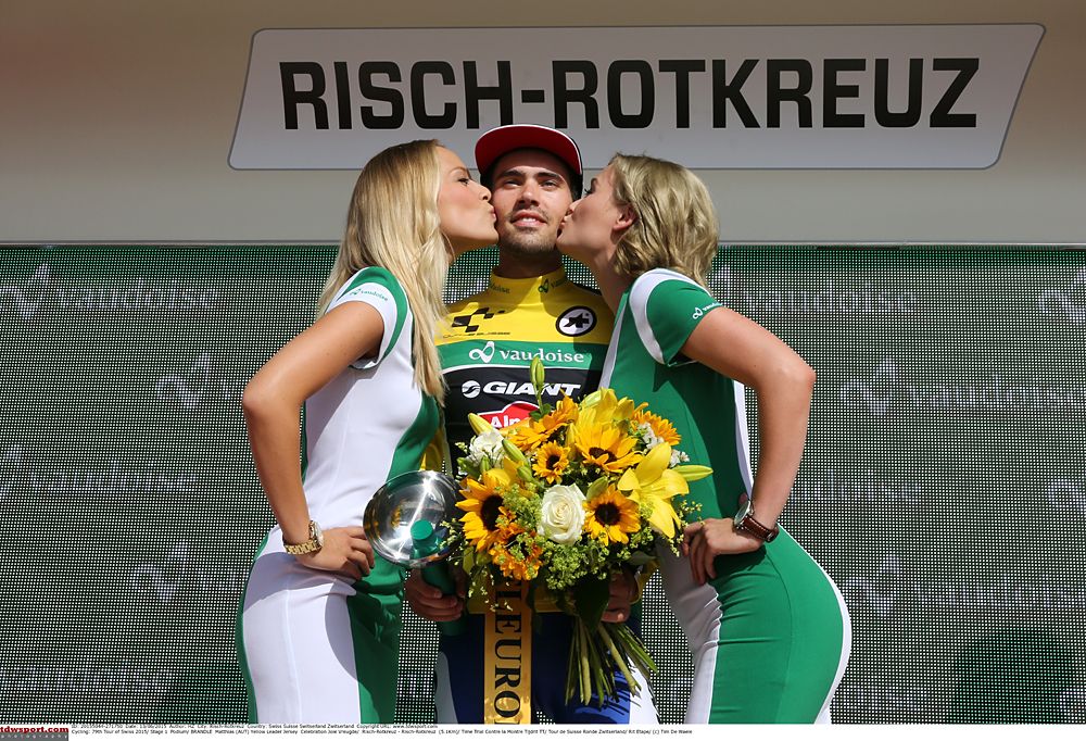 Tom Dumoulin (Giant-Alpecin) takes the first leader's jersey at the Tour de Suisse