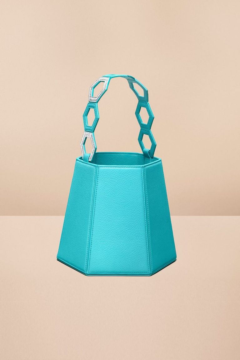 Bee & Kin High-Tech Purses Have a Bluetooth Feature That Can Help You ...