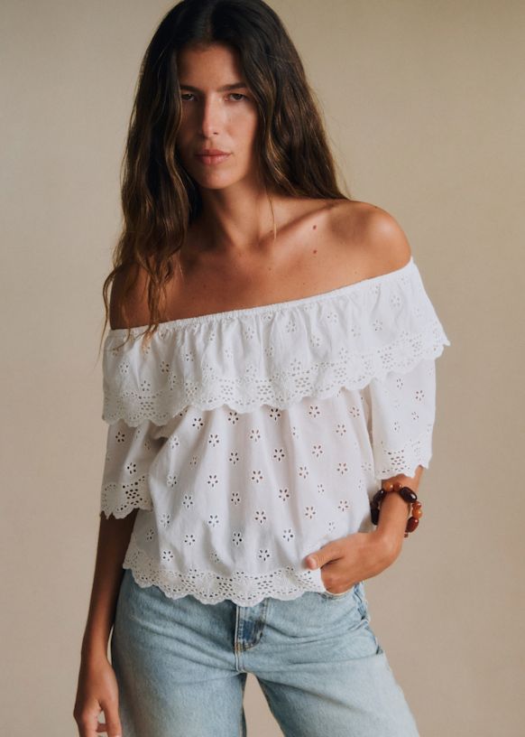 Tala Blouse - Ecru With Petal Embroidery - Organic Cotton - S&eacute;zane