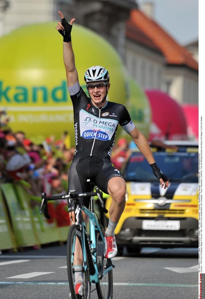 And the win goes to Petr Vakoč (Omega Pharma-Quick Step)