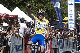 Chris Sutton (Skilled/Lowe Farms) salutes the crowd in Williamstown after taking out the 2010 Jayco Bay Classic Series.