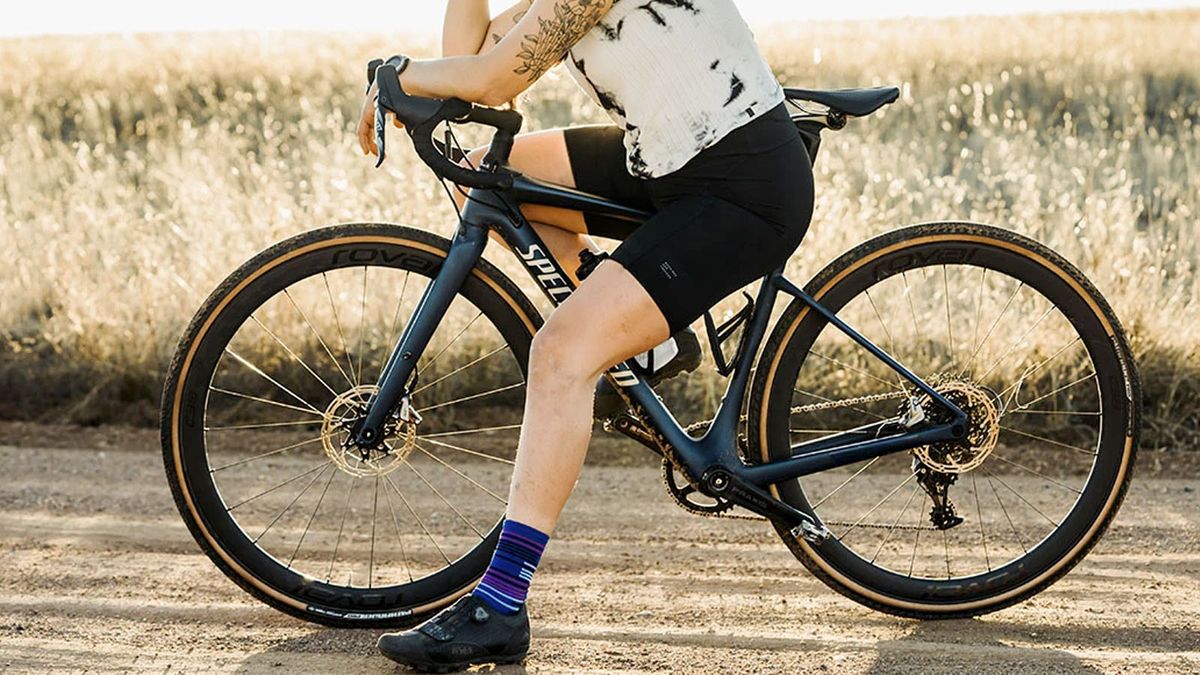 Bib shorts vs cycling shorts which is better? Cyclingnews