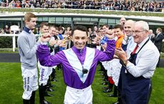 Silvestre De Sousa Champion Jockey 2015 with a guard of honour Ascot 17.10.15 Pic Dan Abraham-racingfotos.com THIS IMAGE IS SOURCED FROM AND MUST BE BYLINED &ldquo;RACINGFOTOS.COM&rdquo;