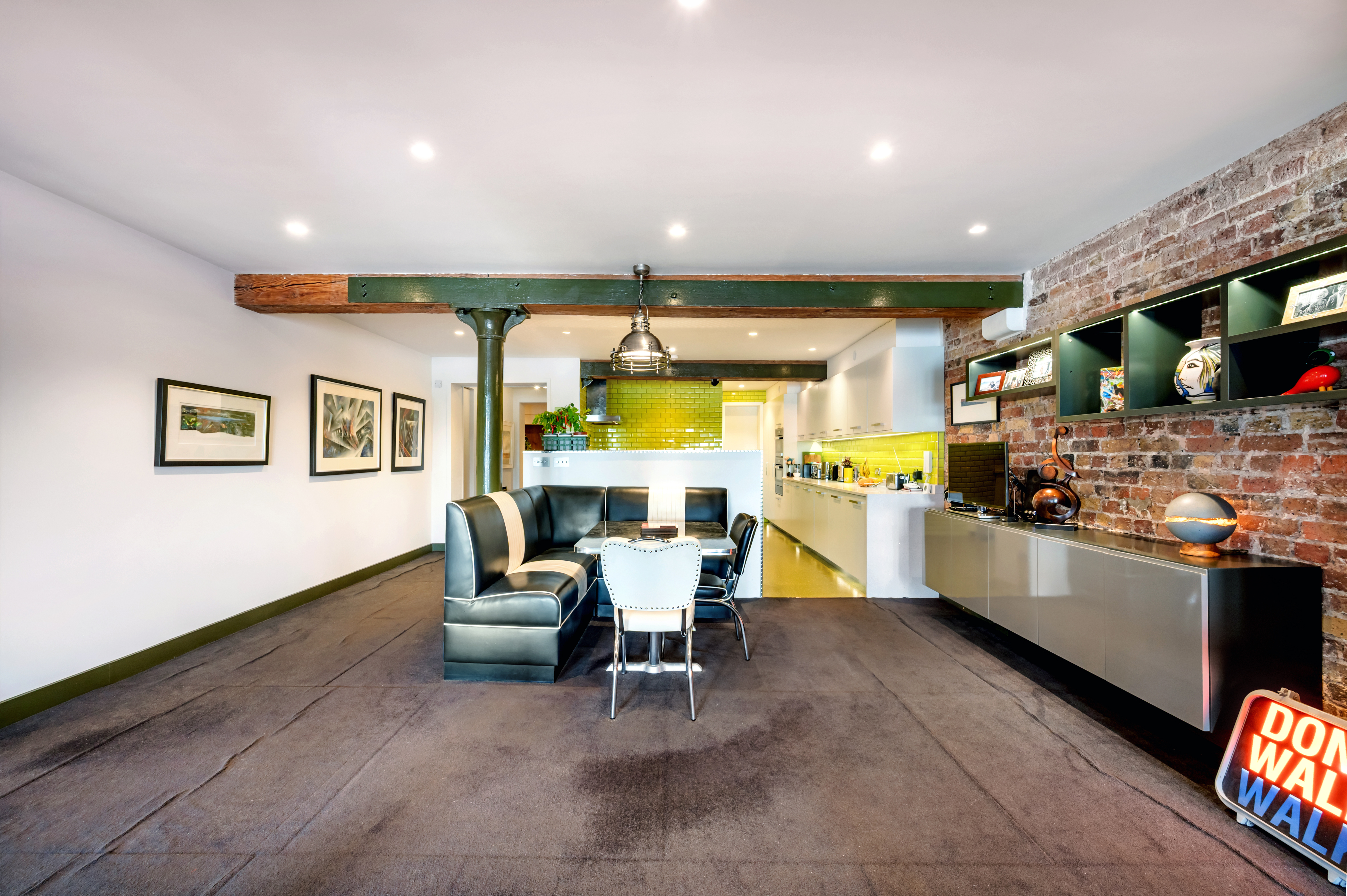 Oliver's Wharf apartment