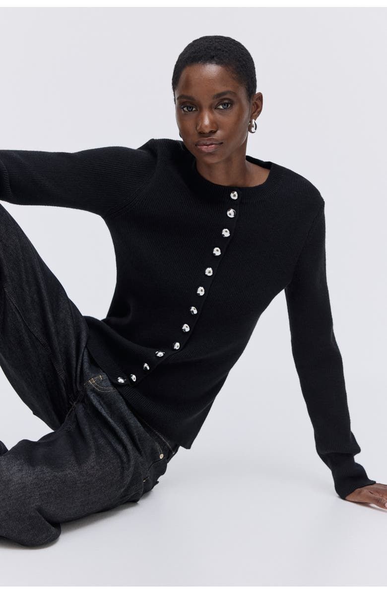 Fitted Cardigan