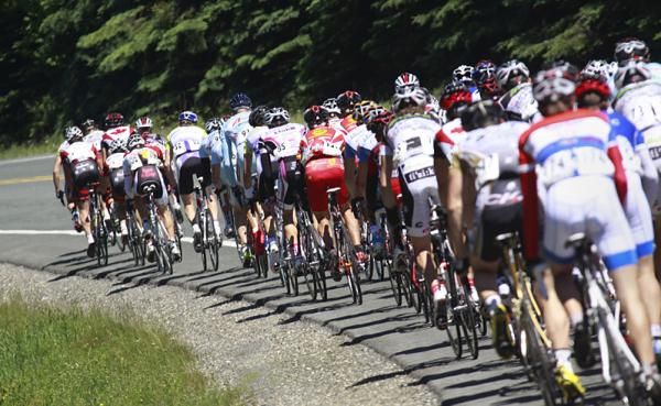 A perfect peloton during the first half of Tour de Beauce 2010's opening stage.