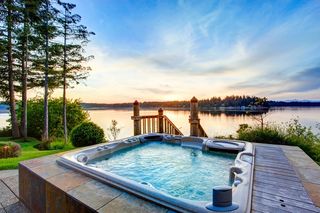 An outdoor hot tub.