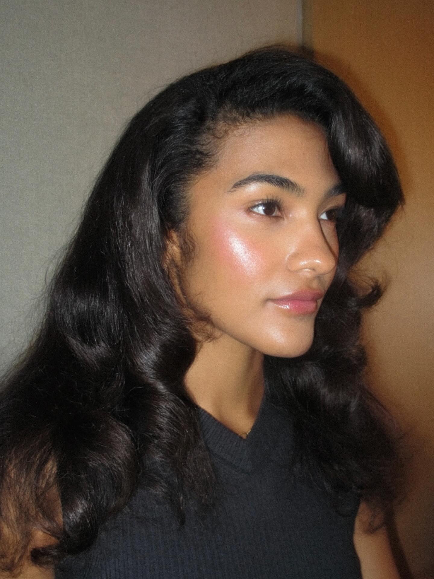 Olivia Dean with bright blush