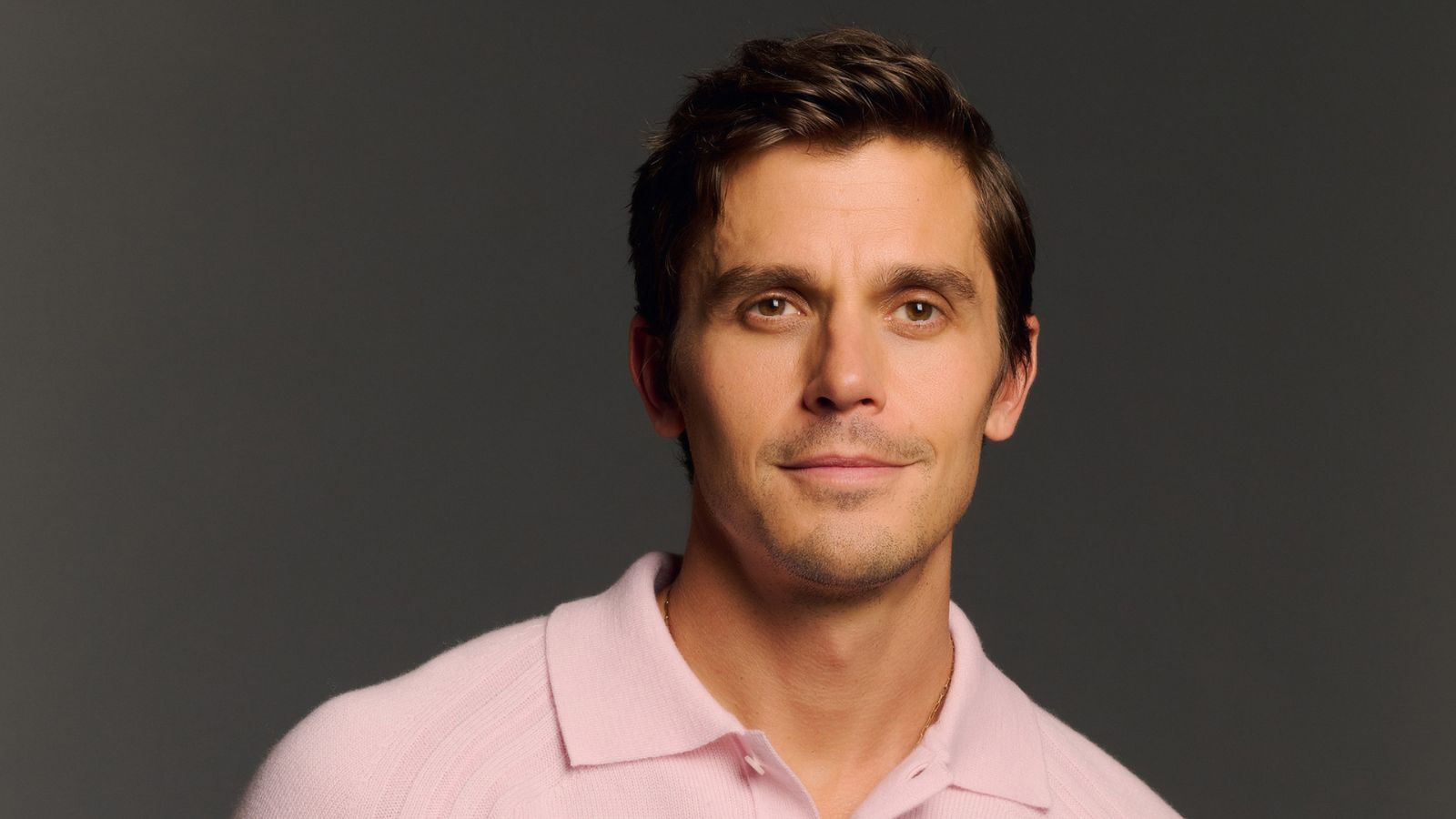 Antoni Porowski on a gray background