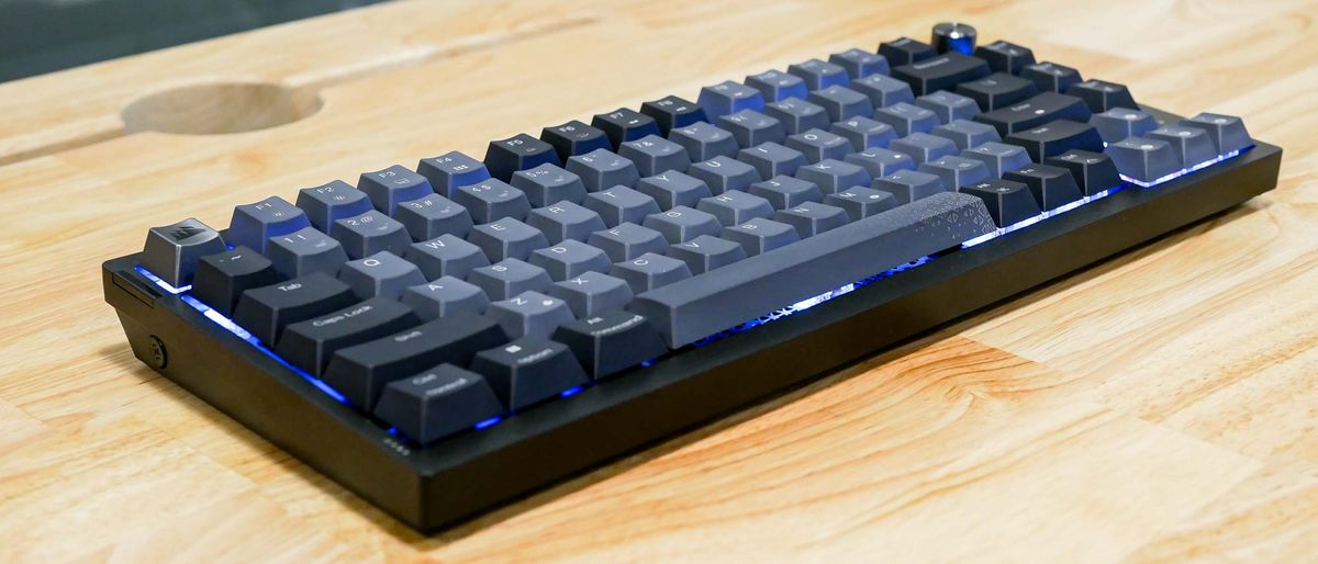 Corsair K65 Plus Wireless