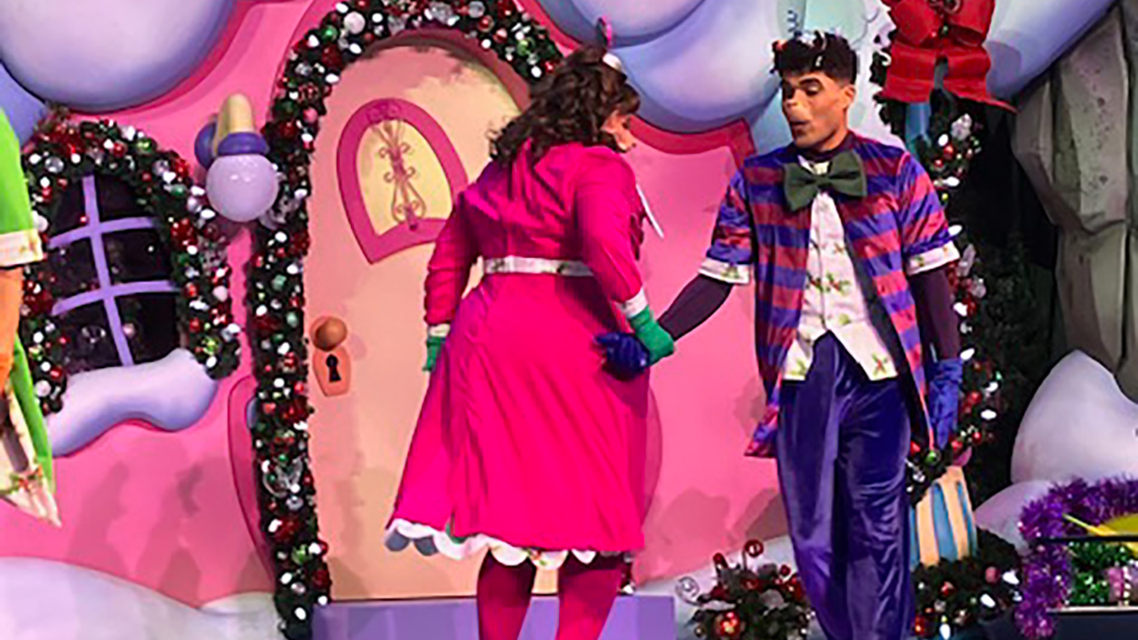 The Grinchmas Who-liday Spectacular set and Who cast.