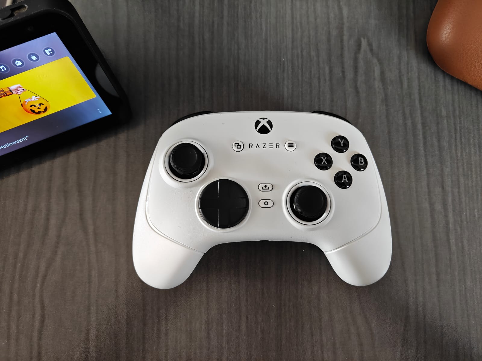 Razer Wolverine V3 Pro