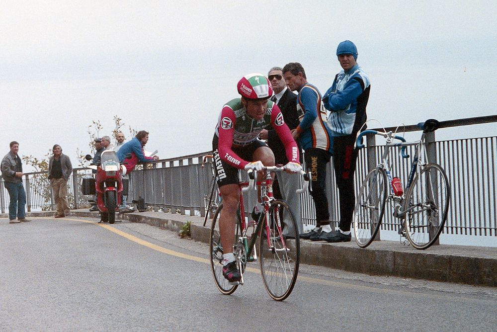 Jeff Pierce competes in a time trial during his time with 7-Eleven/Hoonved