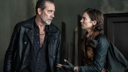 Jeffrey Dean Morgan as Negan and Lauren Cohan as Maggie in The Walking Dead: Dead City