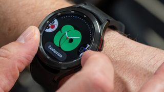 Samsung Galaxy Watch 4 Classic and its rotating bezel