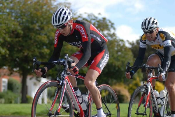 Tom Murray (Sigma Sport - Specialized) and Pieter Jacobs (Topsport Vlaanderen - Mercator) in the break